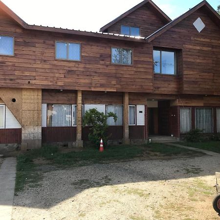 Hostal Entre Araucarias Temuco Bagian luar foto