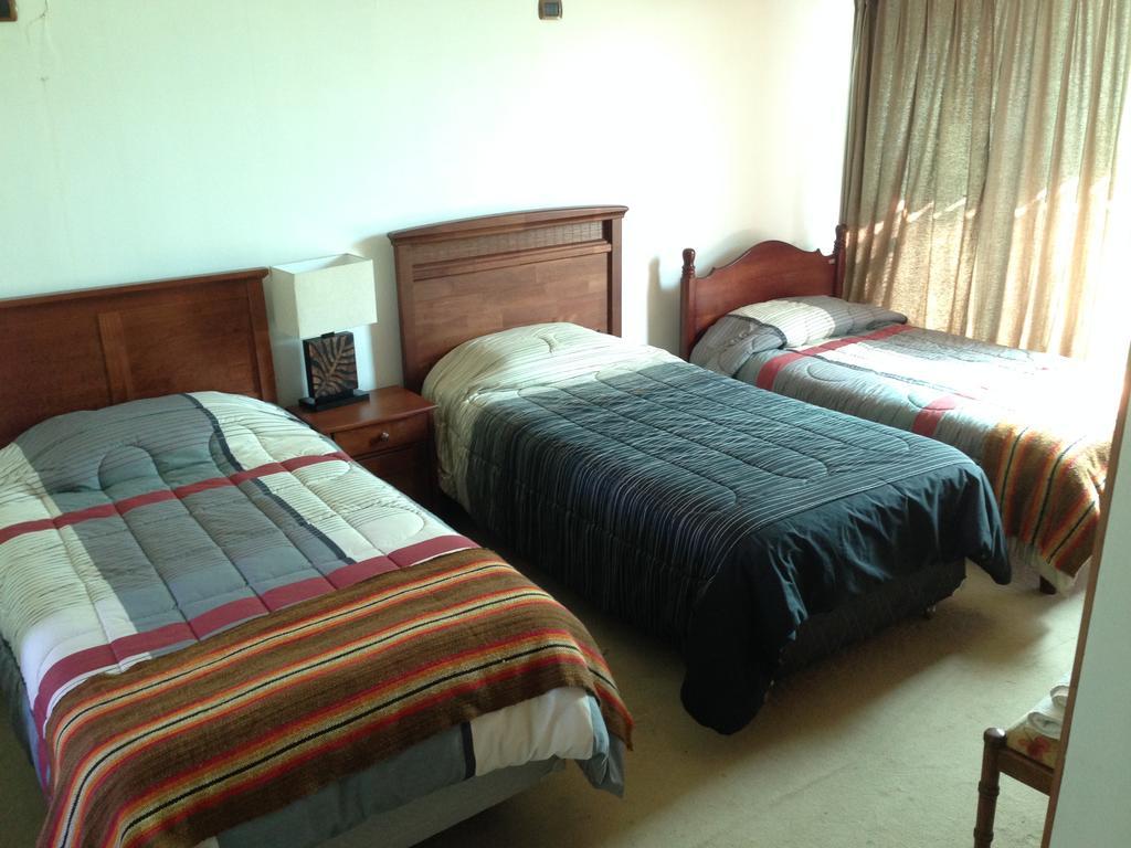 Hostal Entre Araucarias Temuco Ruang foto