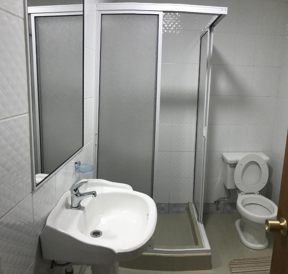 Hostal Entre Araucarias Temuco Bagian luar foto