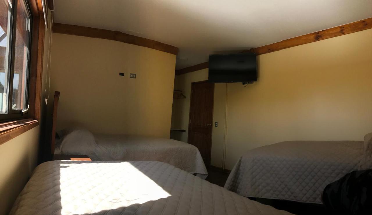 Hostal Entre Araucarias Temuco Bagian luar foto